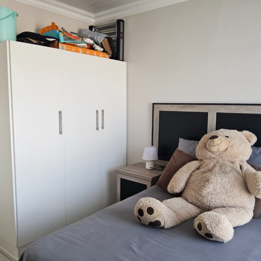 2 Bedroom Property for Sale in Lourierpark Free State